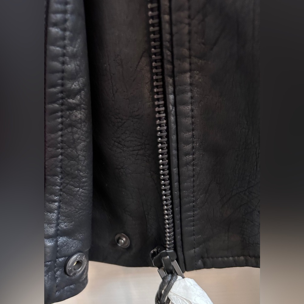 BLANK NYC Vegan Leather Moto Jacket In Onyx Sz XS/S ✨NWT✨ - Picture 10 of 14